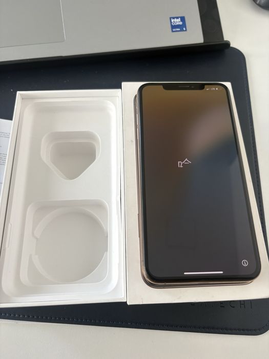 Iphone XS Max 64, SOH 77%, перфектен