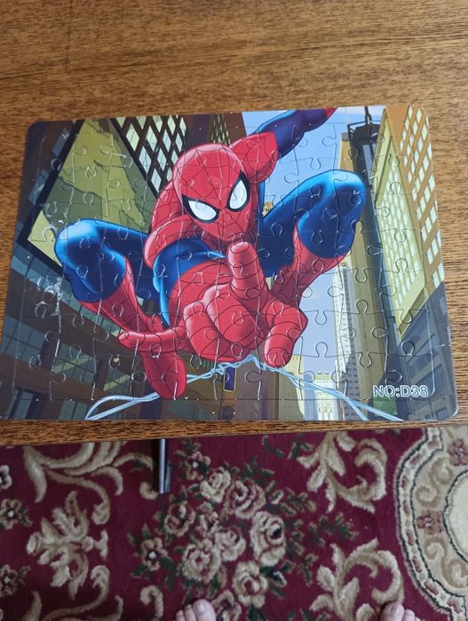 Продам фирменные пазлы