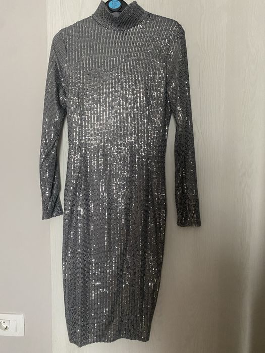 Rochie Tessa gri cu paiete