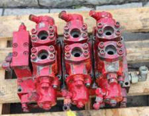 distribuitor hidraulic central pentru excavator atlas 1704lc