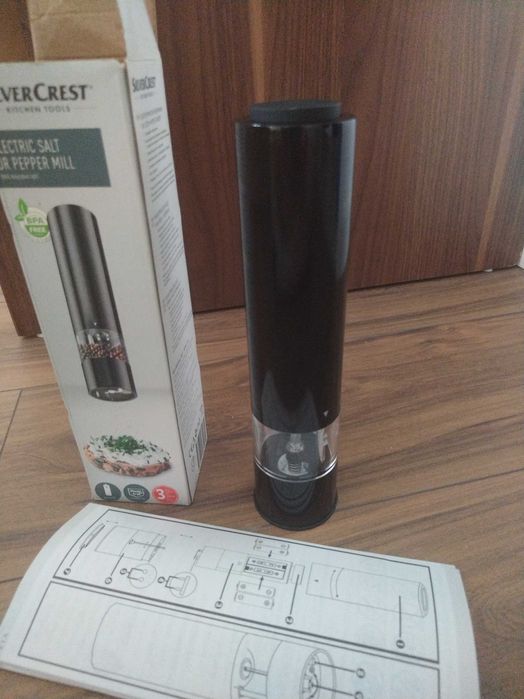 Rasnita electrica SilverCrest pt sare sau piper, noua