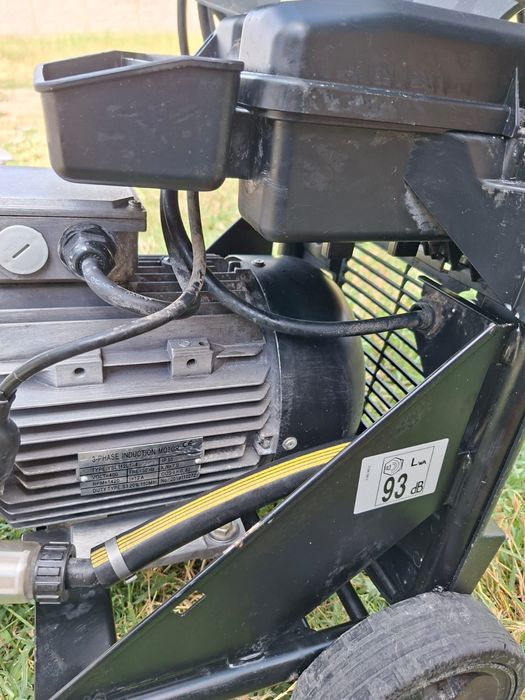 Мойка аппарат KARCHER HD 9/20-4