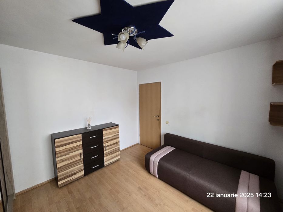 Proprietar inchiriez un apartament cu 1 camera