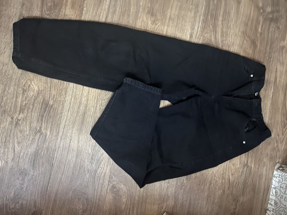 Blugi Balloon marimea 32 Bershka