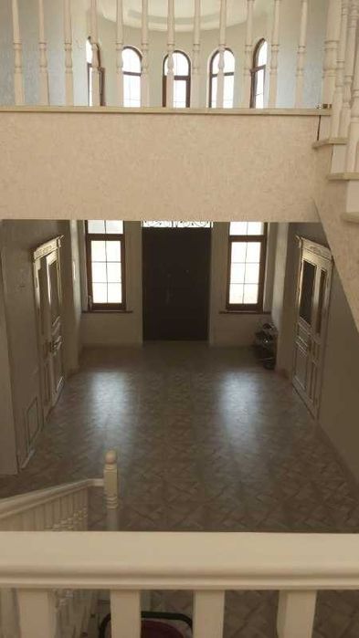 Uy sotiladi 10 sotix