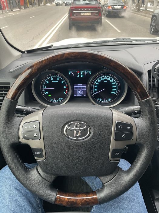 Руль на Land Cruiser 200 тлк200