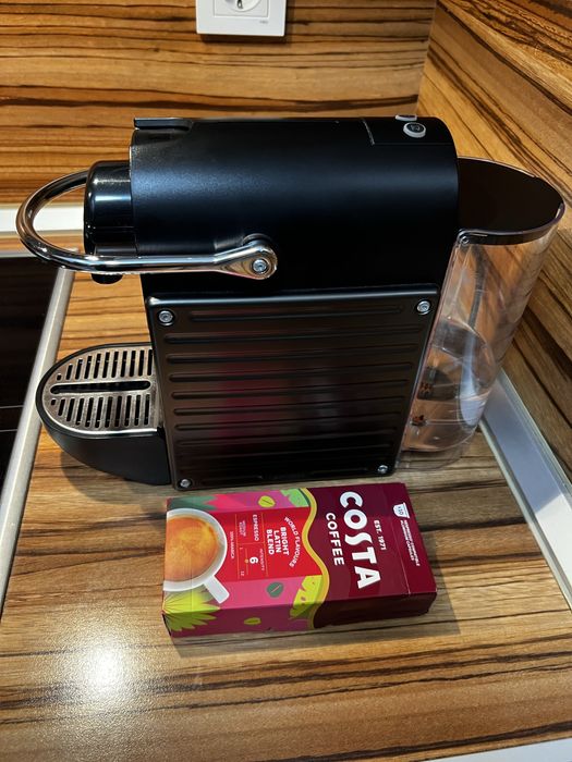 Продавам Кафе-Машина Nespresso