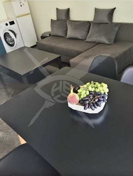 Двустаен апартамент в Царево  74541