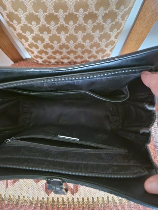 Продаю женскую сумку