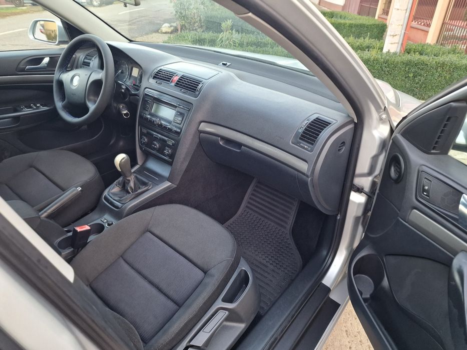 Skoda Octavia 2 1.9 TDI 105 C.p 2008 (passat B6)