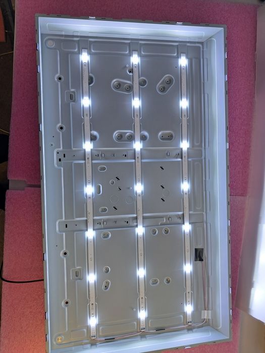 Reparatii si service televizoare Smart TV - LED,OLED, QLED, LCD, etc.