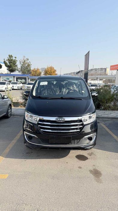 JAC M3 9 местный