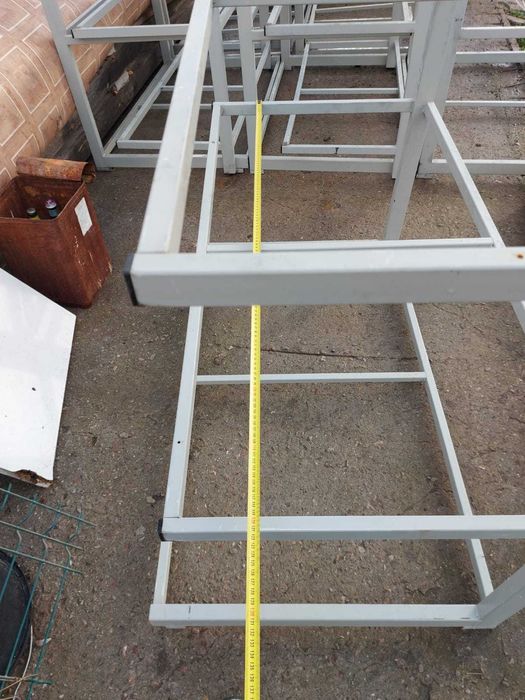 Метални стойки – налични 12+ бр. | Цена при количество