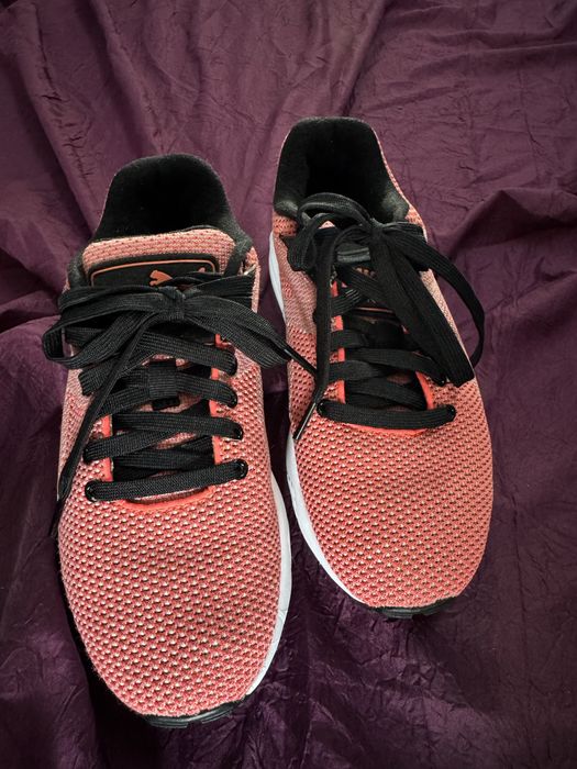 Маратонки PUMA 37 размер