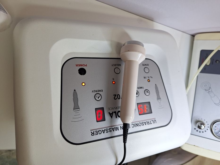 Aparat de ultrasunet facial/combina cosmetica