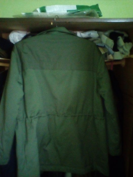 geaca iarna barbati 3 sferturi, kaki, noua marimea 50, impermeabila!