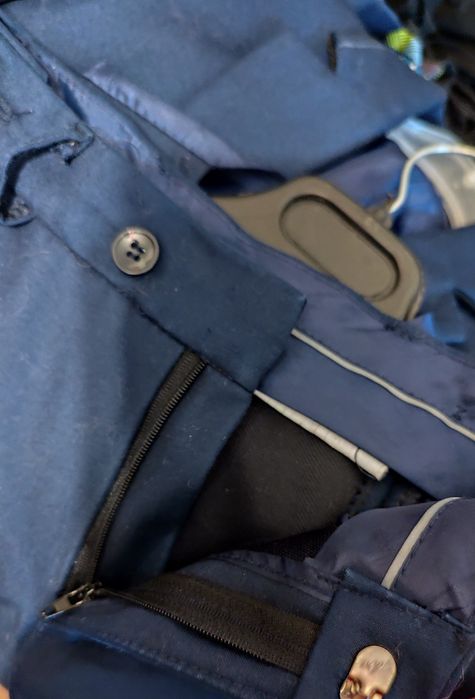 Продам костюм 3ка. 10 000