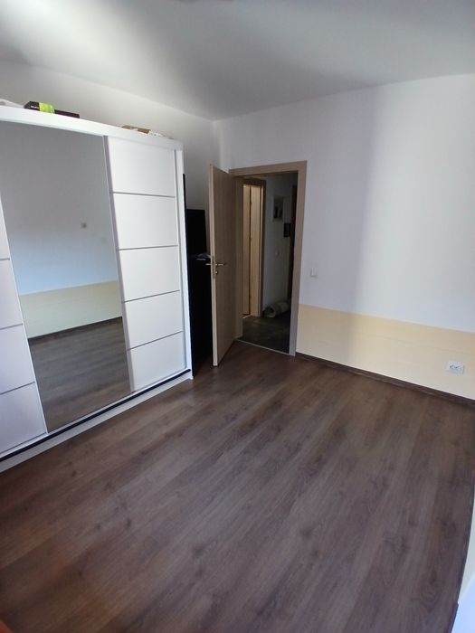 Vand apartament 2 camere