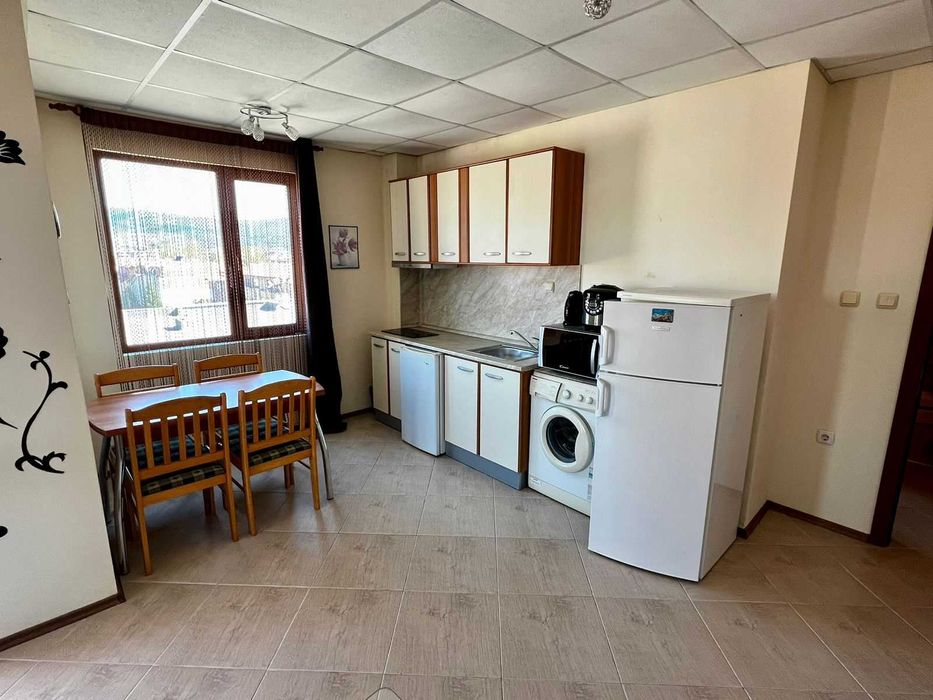 Продава се Тристаен апартамент в к.к. Слънчев бряг - 77 кв.м за 1072 €/кв.м - Снимка #4