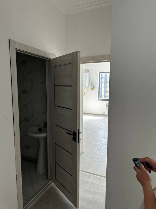 Uy sotiladi. 12-etaj 2 xona, xonalari alohida.derazasi rewotka qilinga