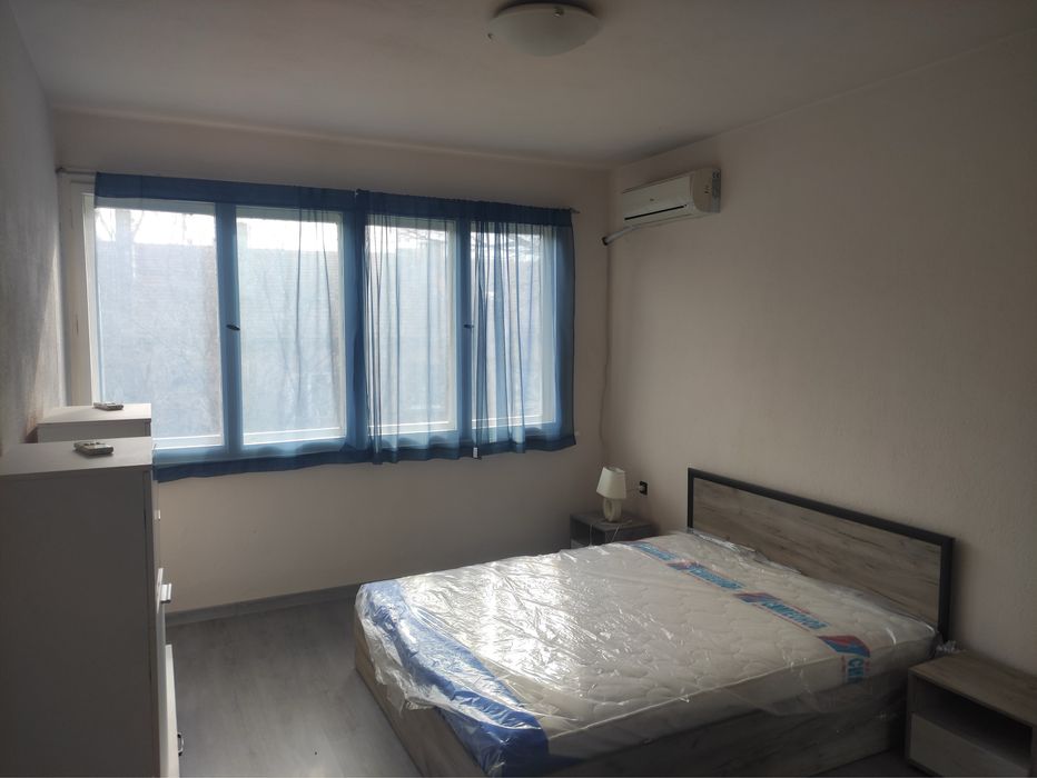 Дава се под наем Двустаен апартамент в Пловдив, Младежки Хълм - 80 кв.м за 408 € - Снимка #1