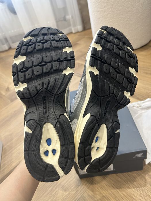 Кроссовки new balance