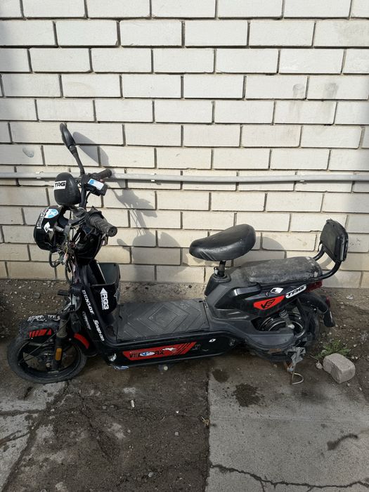 Продам на запчасти электромотоцикл