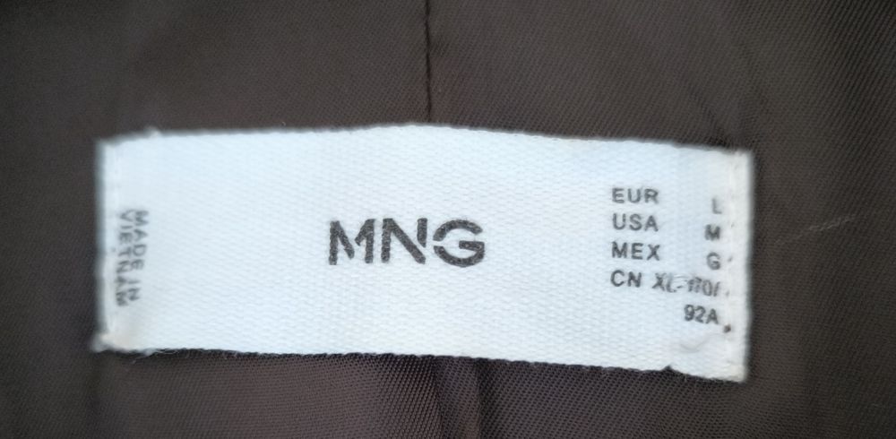 Дамски тренчкот MNG  M/L