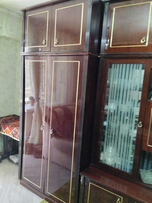 стенку "Мираж" полированная
