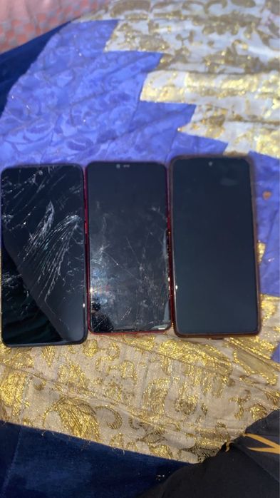 Телефоны не в рабочем состоянии