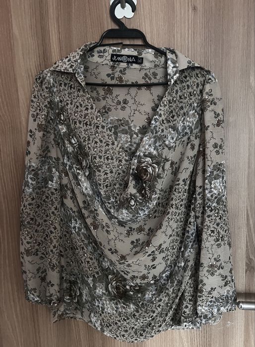 Дамска риза Junona – размер XL (отговаря на L)