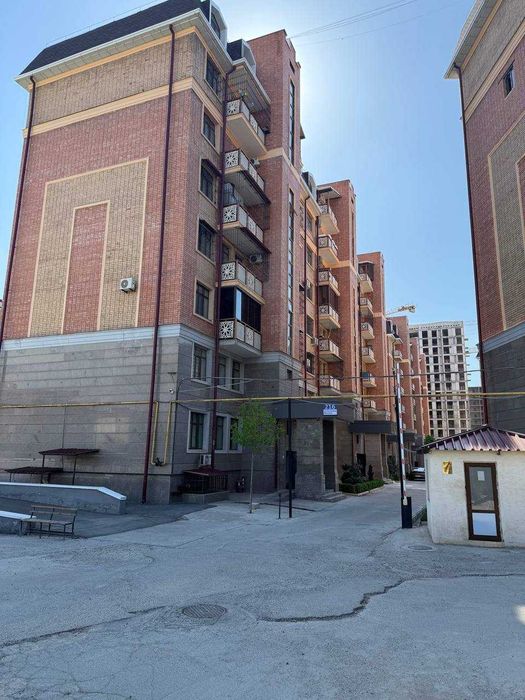 Сдается 4-комнатная квартира, 100 м², Яшнабадский район, 4/7 этаж
