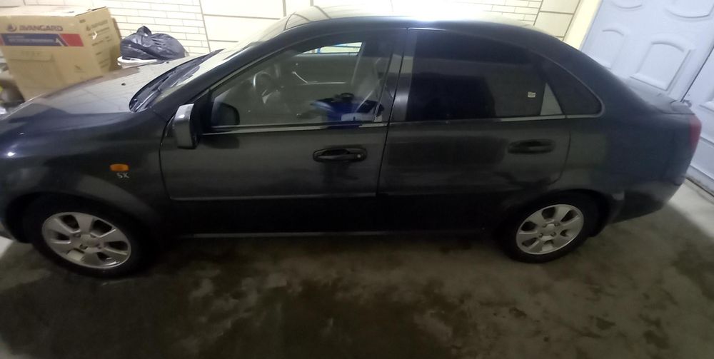 Lasetti Gentra sotiladi