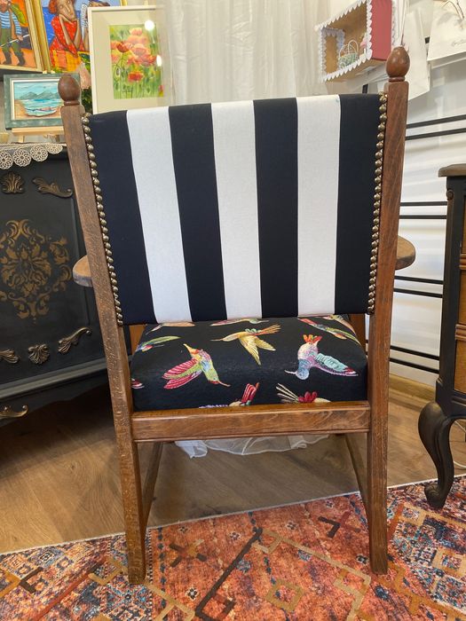 Дизайнерско кресло