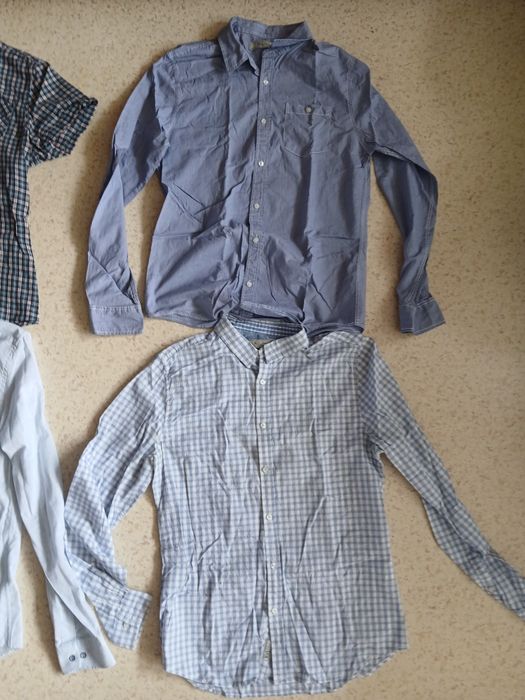 12 Мъжки ризи M-L размер . Марки: Zara, H&M,YORN