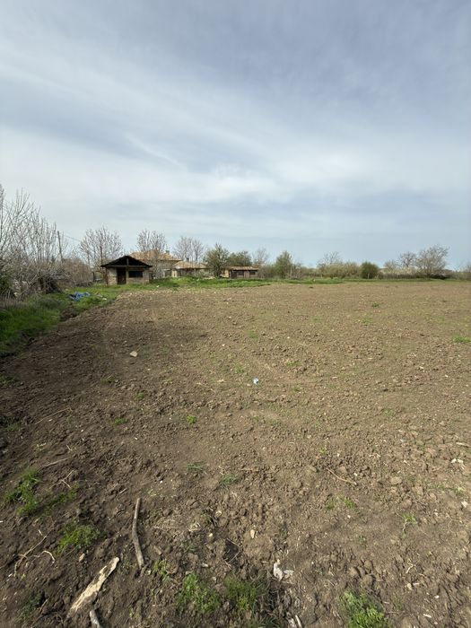 Парцел в регулация