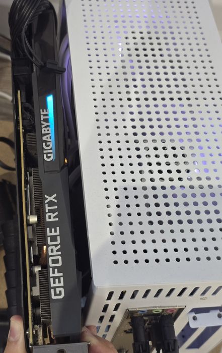 Gigabyte RTX3070 EAGLE OC 8GB видеокарта