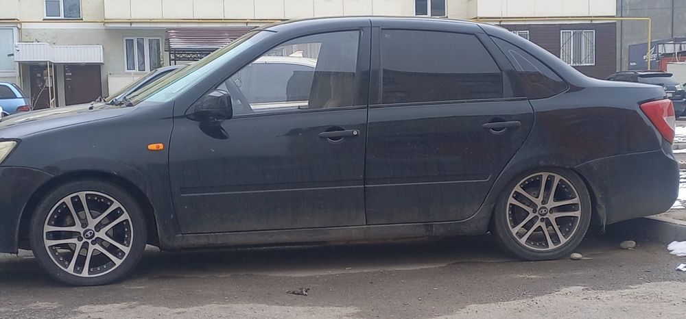 Рельс 195/45/16 сатылады летний резина варка трещина жоқ