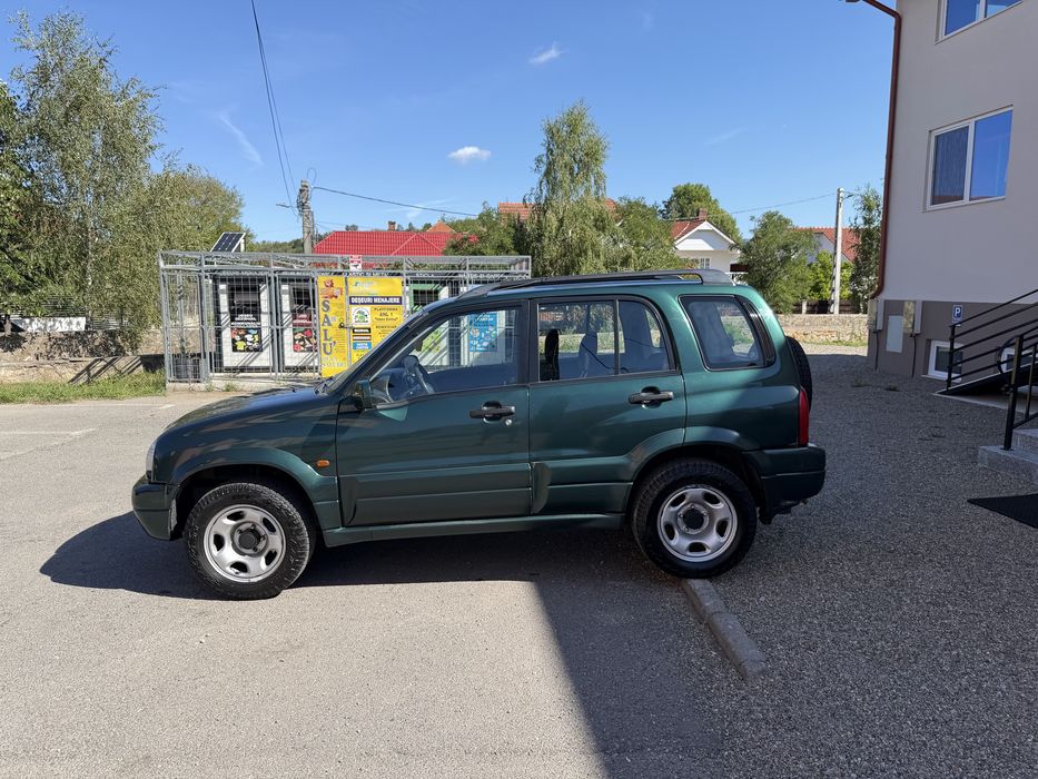 Suzuki Grand Vitara 2003 - 2.0benzina - Impecabil - 125.000km