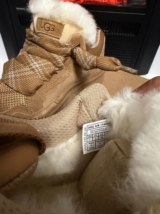 Ugg Lowmel Premium