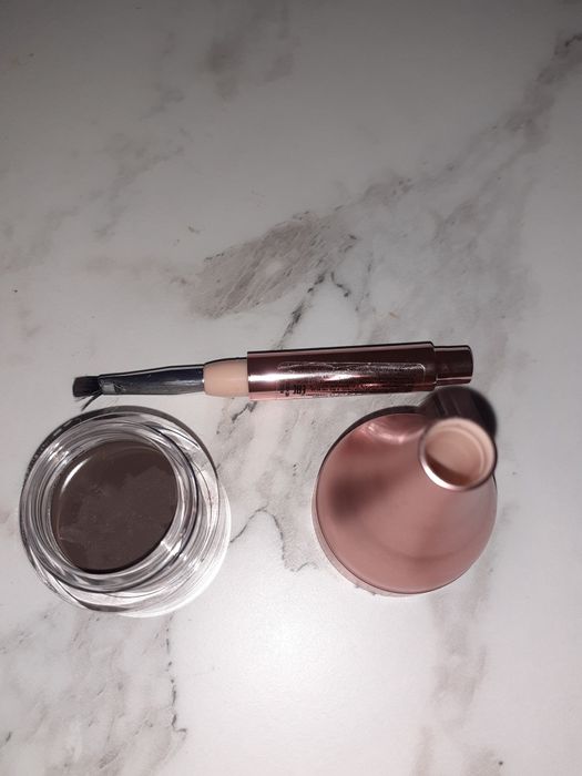 Гель-помадка для бровей Лореаль