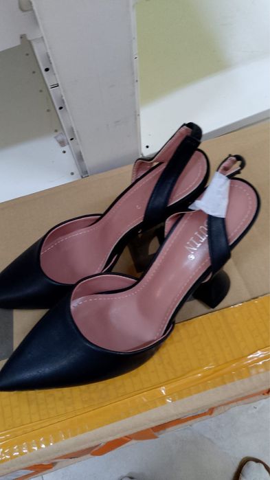 Кыздар сатылады 39 размер