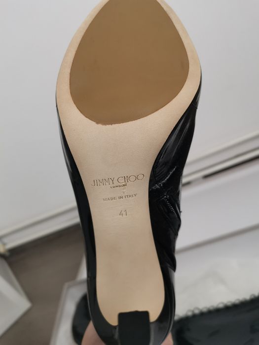 Cizme Jimmy Choo, noi