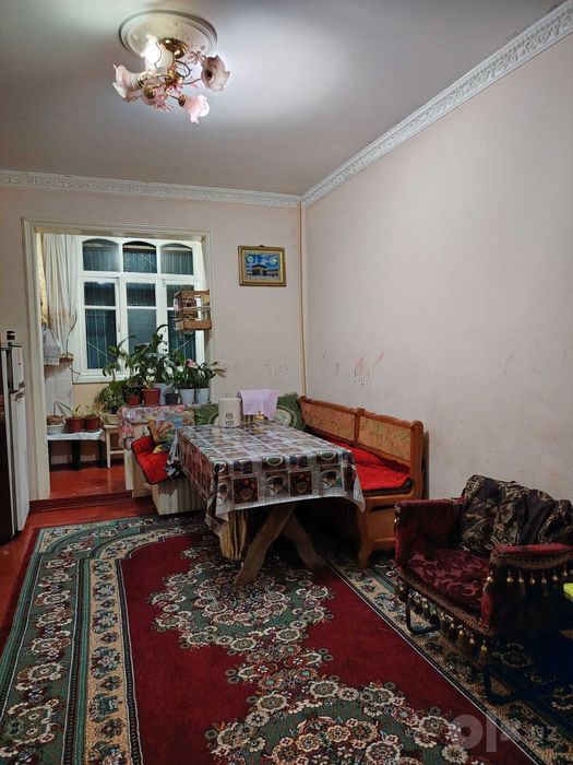 СРОЧНО !! Продается квартира в Мрабаде 3/1/4 ( 63 кв/м ) Куй Массив 1