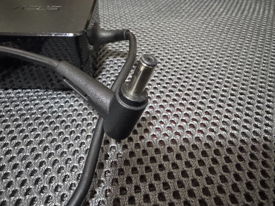 Incarcator Laptop Asus AD2066020 19V 2.37A 45W