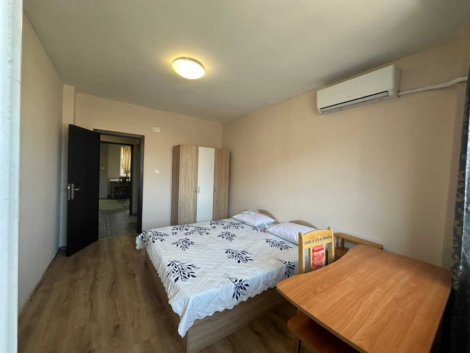 Апартамент под наем с две спални, ново обвзавеждане