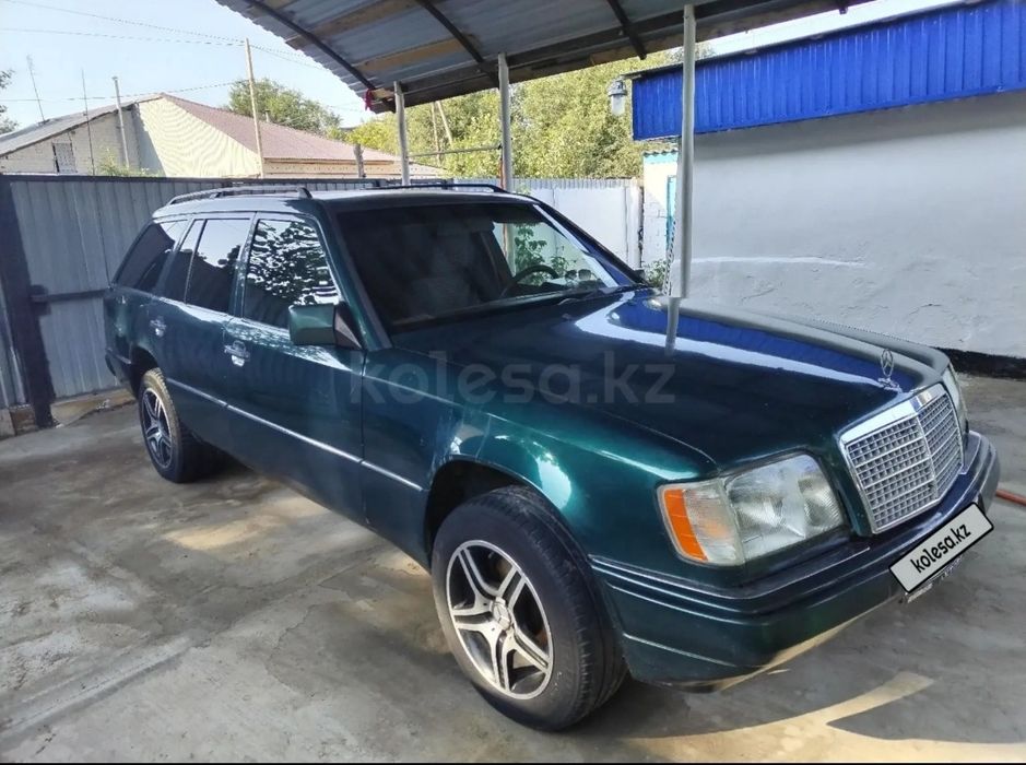 Продам Легендарный Мерс 124