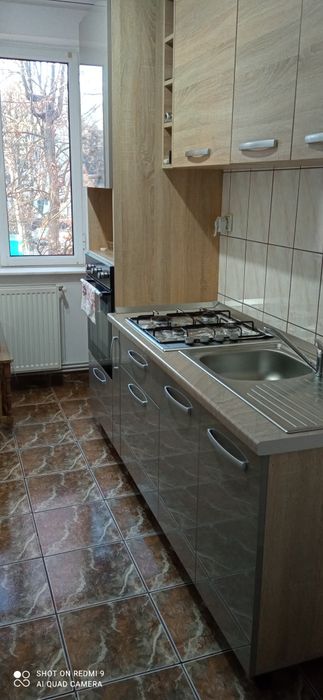 Închiriez apartament cu 2 camere în Pitești, cartier Negru Vodă – lângă Universitatea Brâncoveanu