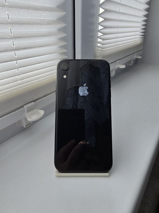 IPhone XR/128   ..
