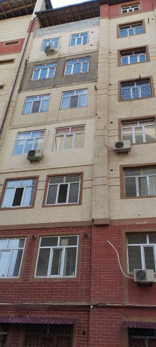 Продается квартира в Яшнабадском районе ул Иззат Новострой 2х ком 6-эт